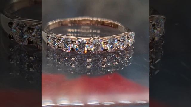 Золотое кольцо с бриллиантами (муассанитами)0,7ct смотреть онлайн