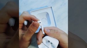 Обзор AirPods