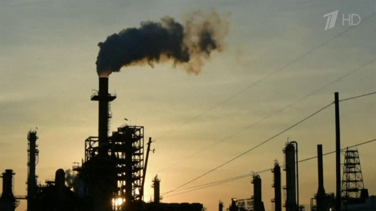 Рекордное падение на рынке нефти - цена марки WTI впервые стоила минус 40 долларов