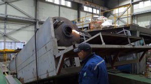 Процесс производства большого полиэтиленового бака