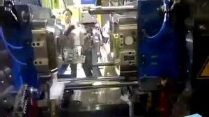 Пресс-форма для тонкостенного контейнера для маргарина с IML-технологией