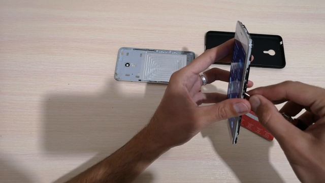 Как поменять аккумулятор(батарею) на телефоне Meizu смотреть онлайн