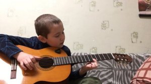 как играть на гитаре с днём рождения