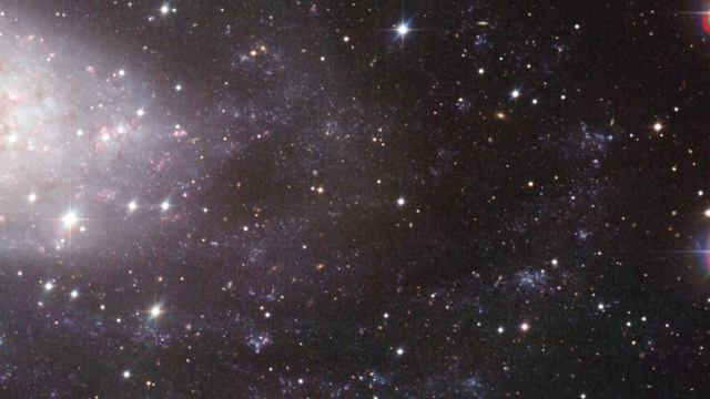 Panning Across Spiral Galaxy NGC 3621 [720p] смотреть онлайн