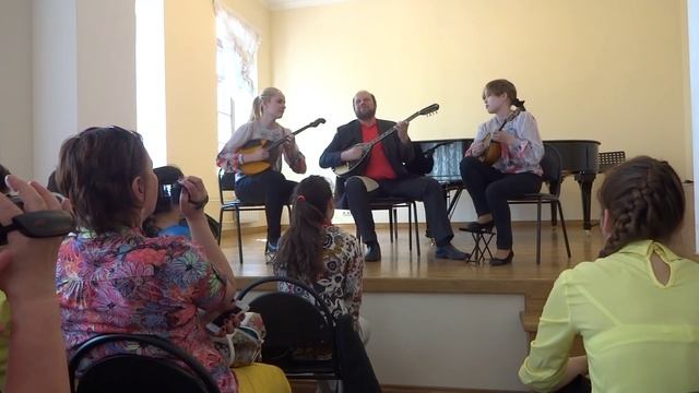 Греческий танец с бузуками- Ансамбль СФорцандо Марина Сафина, Светлана Прокофьева, Сергей Федоров смотреть онлайн