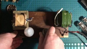 Лампа 6Е5С сошла с ума!!! Лиловое свечение )))