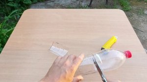 Кормушка для птиц из пластиковой бутылки своими руками.