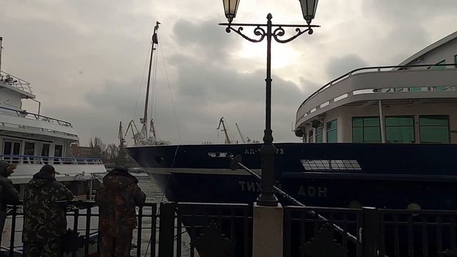 ?Речной вокзал Ростова-на-Дону лишили статуса памятника архитектуры смотреть онлайн