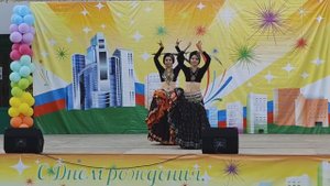 00.07.2023 медленный танец с мечами в балансе