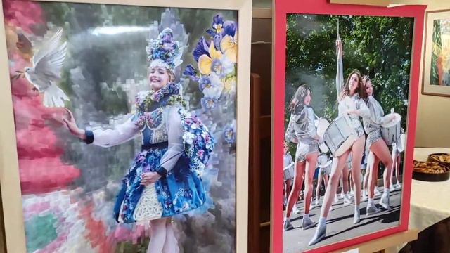 Человек Арт-Объект Алла Зиневич-Любовь, комсомол и весна в галерее МАСТЕР.
