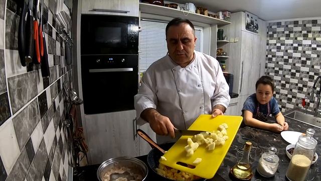 СУП С ЛЕСНЫМИ ГРИБАМИ ПО - КАРПАТСКИ. смотреть онлайн