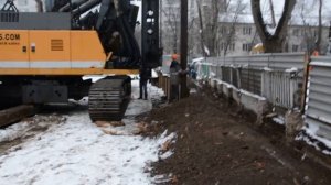 Вибропогружение шпунта Ларсена на объекте ш.Энтузиастов ГК Конструктор