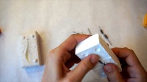 Блесна из ПЛАСТИЛИНА! Самодельная блесна на судака.