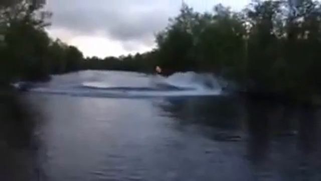 Снегоход на воде смотреть онлайн