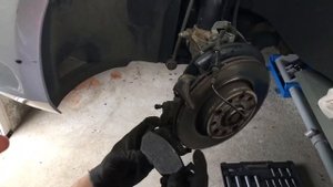 замена колодок на фольксваген гольф 6/VW GOLF 6