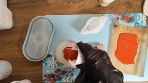 Как сделать цветной гипс? Сухой или жидкий пигмент?