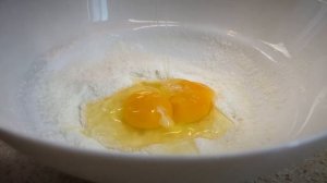 Сметанный пирог с голубикой |  Простой рецепт - Сметанно-ягодный пирог