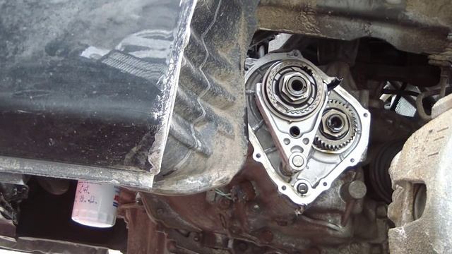 Replacing 5th Gear & Synchro Ring on a 04-09 Mazda 3 смотреть онлайн