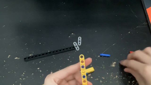 Lego Technic Balisong/Butterfly Knife Tutorial смотреть онлайн