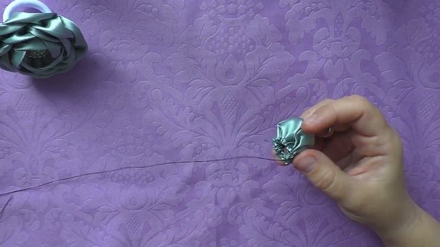 Объёмная РОЗА из лент 5см СВОИМИ РУКАМИ / Мастер Класс смотреть онлайн