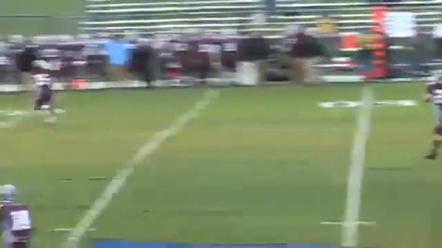 Wow! Crete-Monees Laquon Treadwell fires a touchdown pass to DeShawn Duncan!
