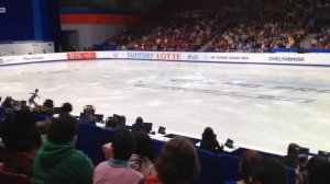 Камила Валиева. Девочка на шаре. Посвящается Пикассо.