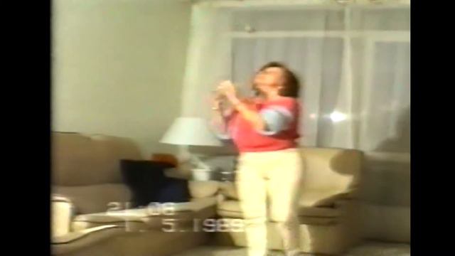 Malabares para la cuarentena, de Luly Perezoff смотреть онлайн