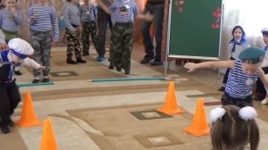 "Мы отважными мальчишками растем"