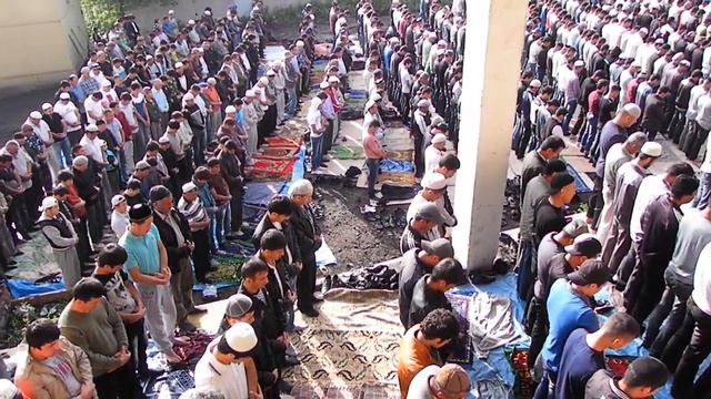 Ураза-Байрам в Новокузнецке 2013 смотреть онлайн