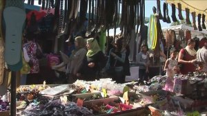 Octobre 2011 : Martine Aubry sur le marché de Trappes