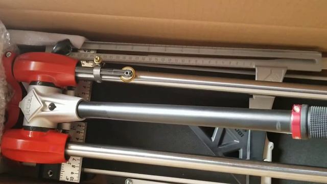 Khui thùng bàn cắt gạch Rubi Tiger 1000 Magnet cắt gạch 1 mét смотреть онлайн