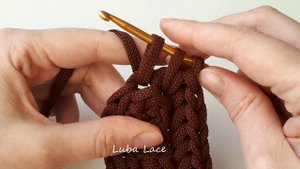 ?Связала такую всем подругам! Сумка из шнура за вечер. Узор крючком