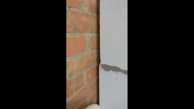 Заделка деформационного шва (щели) Вилатермом между строениями. смотреть онлайн