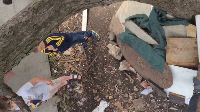 другая база в лесу смотреть онлайн