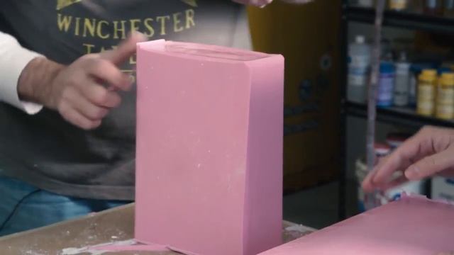 Бутафория: топорик и молоток из пены FlexFoam-iT!® смотреть онлайн