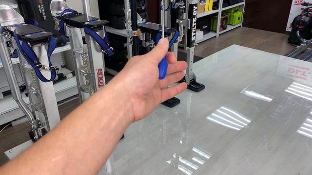 Строительные ходули STILTS или ходули TOUA? Какие выбрать?! Обо всем в видео.