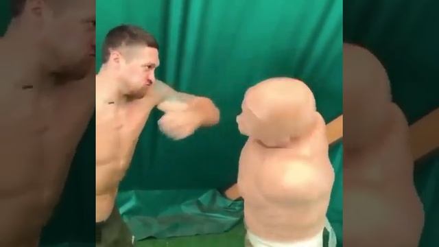 Usyk vs Bob ? Will he win a world title at heavyweight смотреть онлайн