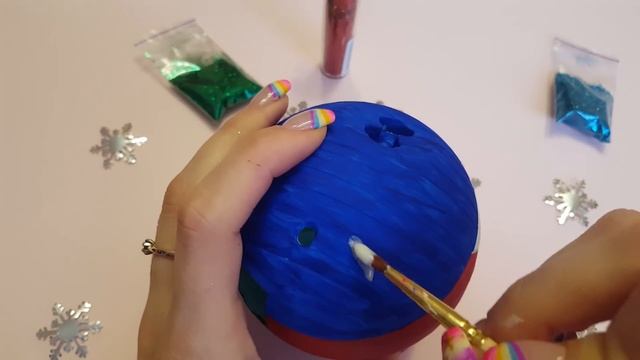 Блестящая ЛОЛ СНЕГУРОЧКА из подделки LOL! LOL Glitter series! Пошаговый мастер-класс! смотреть онлайн