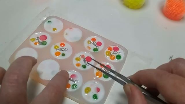 Пуговицы из эпоксидной смолы. смотреть онлайн