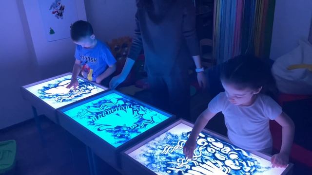 Рисование на песке «Рыбка». Группа «Колокольчик» смотреть онлайн