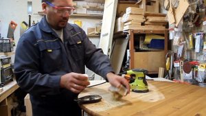 Купил себе RYOBI ROS300A.