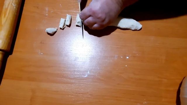 ?Çox dadlı, içi qoyun ətindən ev pelmenisi/ Очень вкусные, домашние пельмени с бараньим фаршем смотреть онлайн