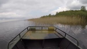 Испытания лодочного мотора болотохода Бурлак