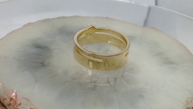 Обручальное кольцо с муассанитами смотреть онлайн