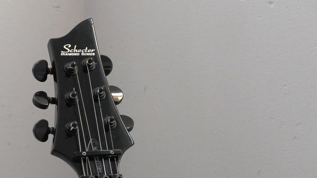 GEAR TALK - Schecter Hellraiser C1 FR guitar смотреть онлайн