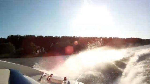 Аттракцион на воде смотреть онлайн