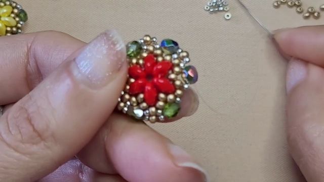 How to make Flower Beaded beads for Earrings/Necklace/ Bracelet ??? смотреть онлайн