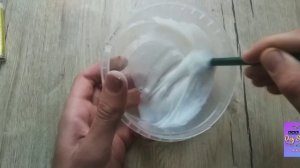 ?Слайм из клея пва и соди(он получился)