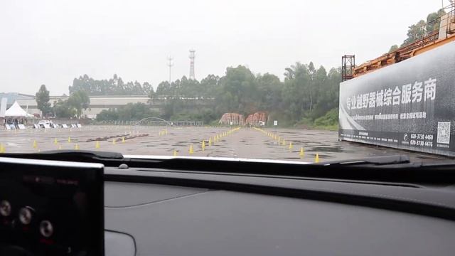 首個中國豪華汽車品牌？WEY VV7C試駕體驗分享 смотреть онлайн