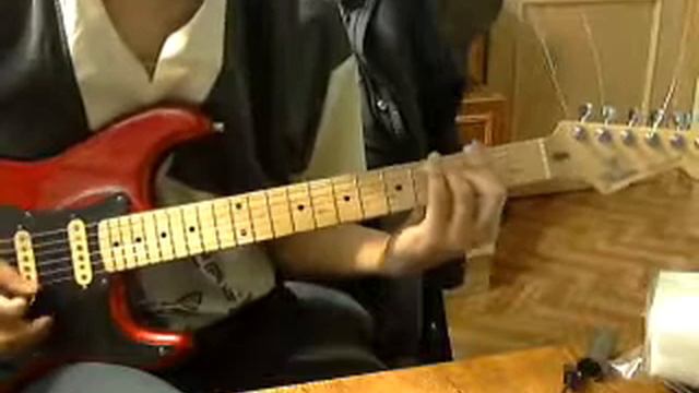 Fender ST Mahogony Japan смотреть онлайн